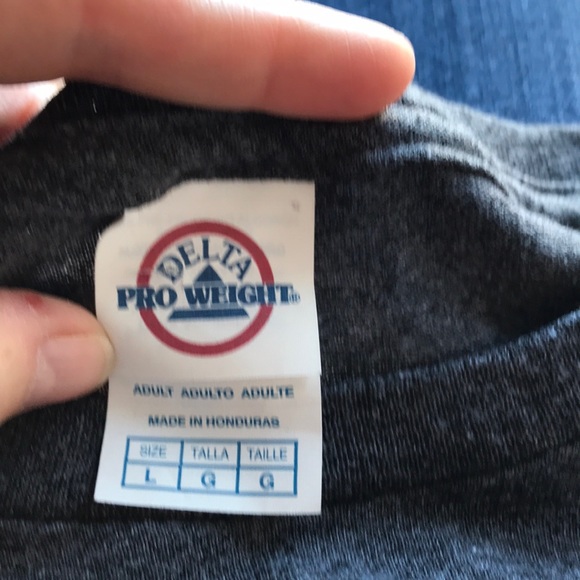 Emoji Christmas Poop T-shirt - Picture 4 of 4